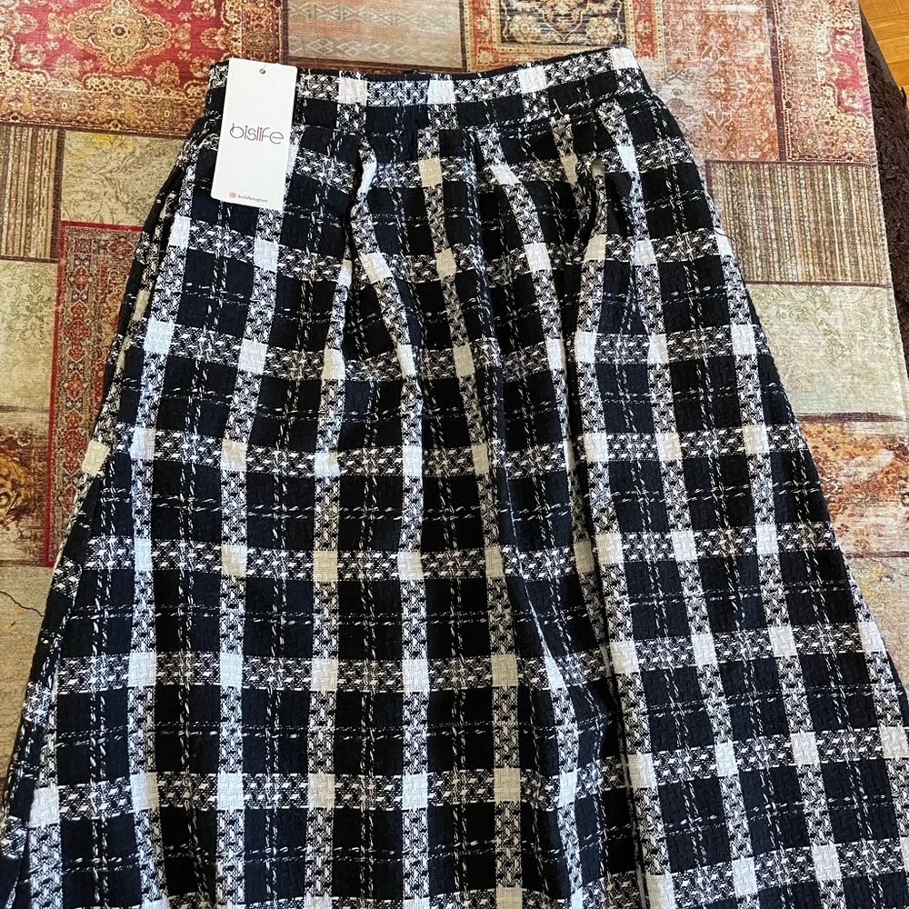 Plaid maxi skirt with long sleeve crop top size small